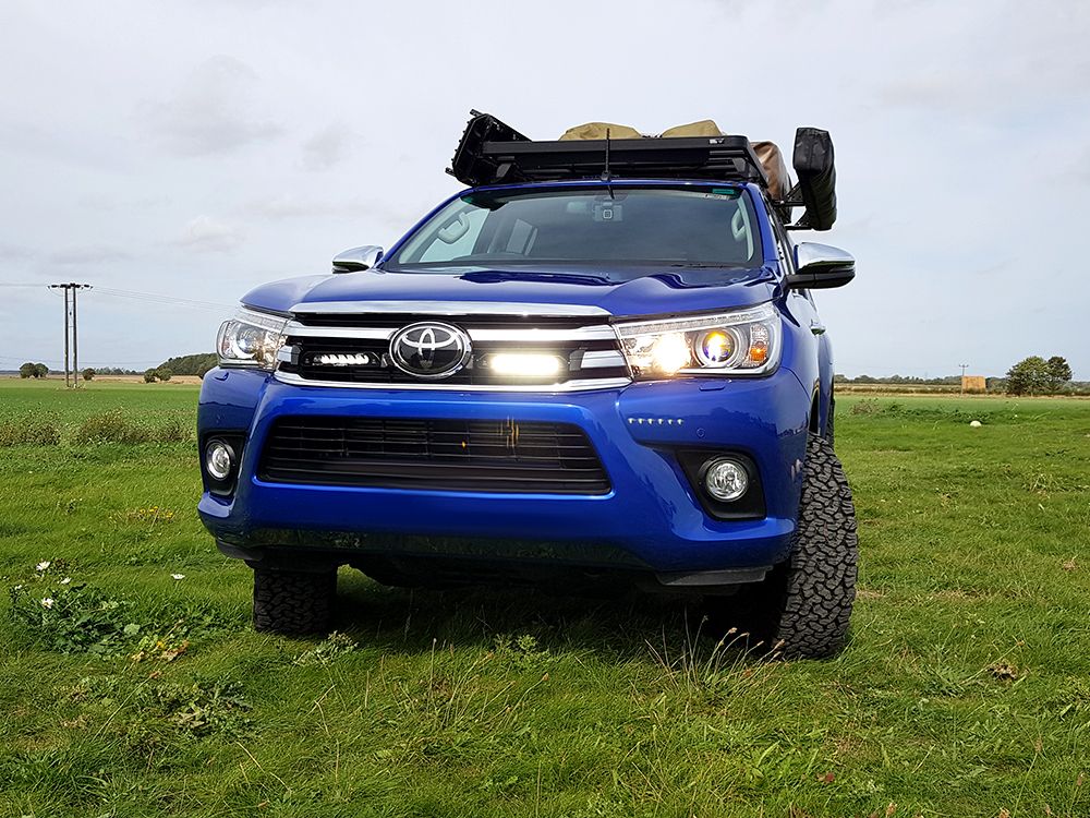 toyota_hilux_linear-6_web